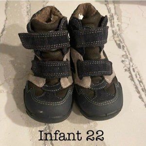 Infant Winter Boots Size 22/US 4.5 Infant